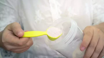 هل مساحيق البروتين آمنة للاستهلاك؟
