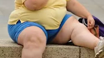 امرأة تخسر 85 كيلوجرامًا وتكشف عن 8 نصائح لأسلوب حياتها