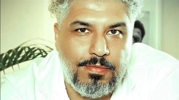 "أيامنا".. كتاب جديد يرصد مسيرة عمرو دياب للناقد الموسيقي مصطفى حمدي 5 “أيامنا”.. كتاب جديد يرصد مسيرة عمرو دياب للناقد الموسيقي مصطفى حمدي
