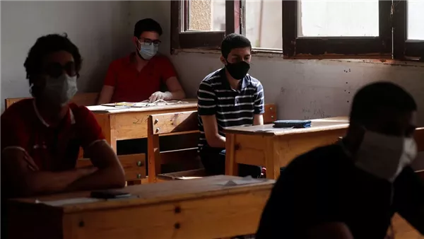 هام لطلاب الثانوية العامة 2025 .. التعليم تعلن تفاصيل الإمتحانات وضوابط التسجيل والرسوم 5 هام لطلاب الثانوية العامة 2025 .. التعليم تعلن تفاصيل الإمتحانات وضوابط التسجيل والرسوم