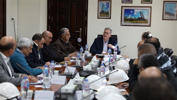 وزير البترول: التحول الاخضر في صناعة البتروكيماويات يدعم جذب الاستثمار والتمويل 5 وزير البترول: التحول الاخضر في صناعة البتروكيماويات يدعم جذب الاستثمار والتمويل