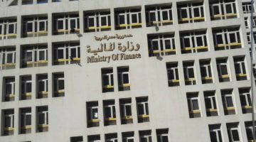 وزارة المالية تنفي الشائعات حول الحصول على تسهيلات ائتمانية جديدة بقيمة ملياري دولار وتؤكد التزامها بالشفافية