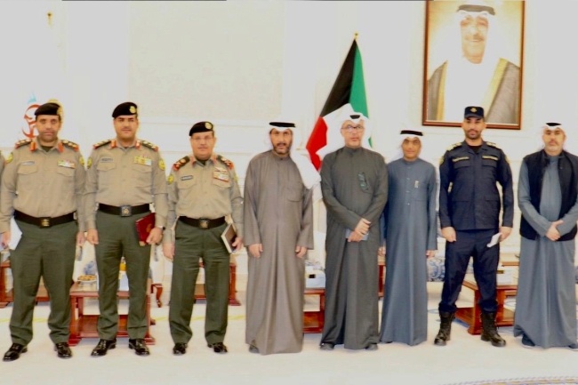 وفد ‫هيئة الخدمة الوطنية‬ بحث التعاون مع إدارة الجمارك