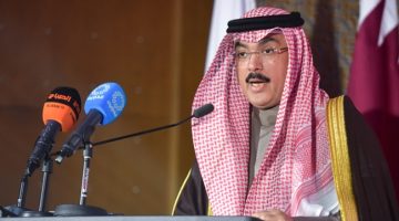 الطبطبائي يوجه لتطوير المناهج الدراسية بالتعاون مع «OECD»