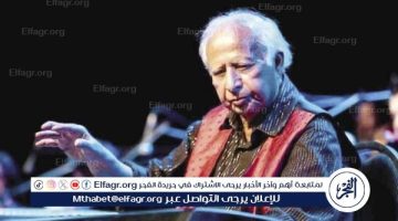 هاني شنودة يقطع فقرته الموسيقية في حفل ساويرس الثقافية احترامًا لآذان العشاء