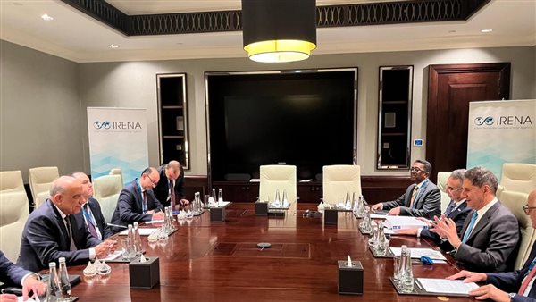 وزير الكهرباء يبحث سبل تعزيز الشراكة مع الوكالة الدولية للطاقة المتجددة 5 وزير الكهرباء يبحث سبل تعزيز الشراكة مع الوكالة الدولية للطاقة المتجددة