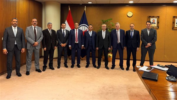 «بتروزنيمة» و «بتروملك» تخططان لحفر بئرين جديدين خلال العام المالي المقبل 5 «بتروزنيمة» و «بتروملك» تخططان لحفر بئرين جديدين خلال العام المالي المقبل