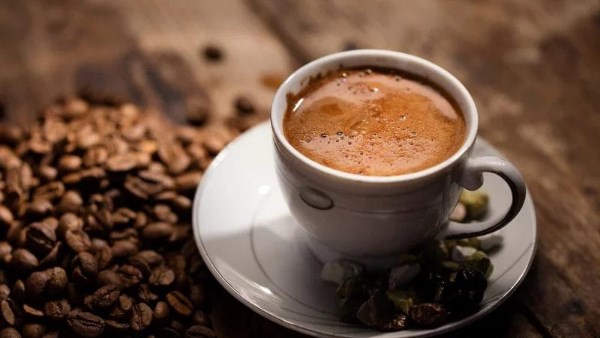 أضرار القهوة التركي.. أمراض تهدد حياتك بسبب الإفراط في تناولها 5 أضرار القهوة التركي.. أمراض تهدد حياتك بسبب الإفراط في تناولها