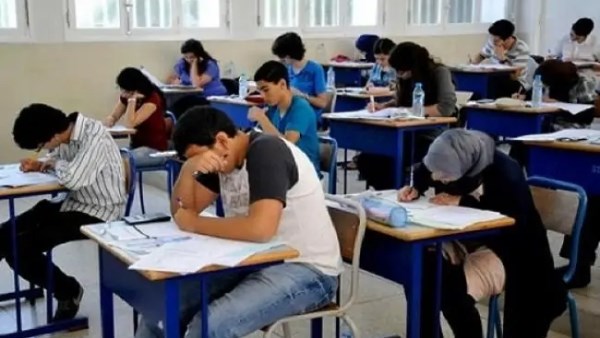 ما بين الإيجابيات والسلبيات.. تأثير نظام البكالوريا على طلاب الثانوية 5 ما بين الإيجابيات والسلبيات.. تأثير نظام البكالوريا على طلاب الثانوية