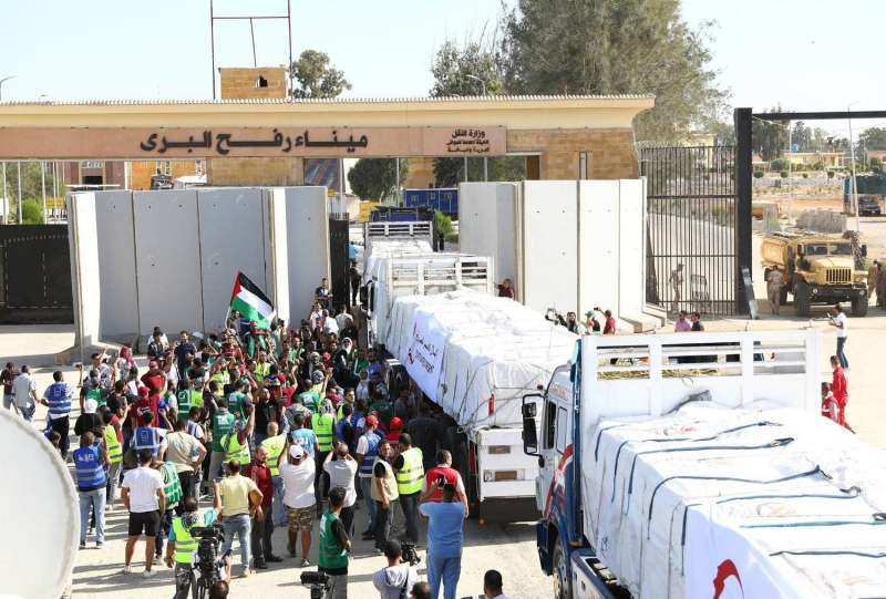 مصر تستعد لإدخال أكبر قدر ممكن من المساعدات إلى غزة | الأخبار 5 مصر تستعد لإدخال أكبر قدر ممكن من المساعدات إلى غزة | الأخبار