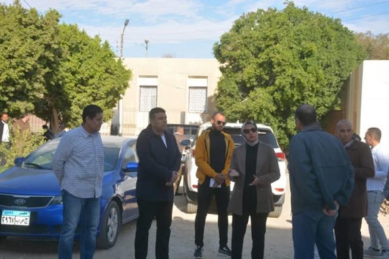 نائب محافظ الوادي الجديد تتفقد مستشفى الحميات بالخارجة | محافظات 5 نائب محافظ الوادي الجديد تتفقد مستشفى الحميات بالخارجة | محافظات