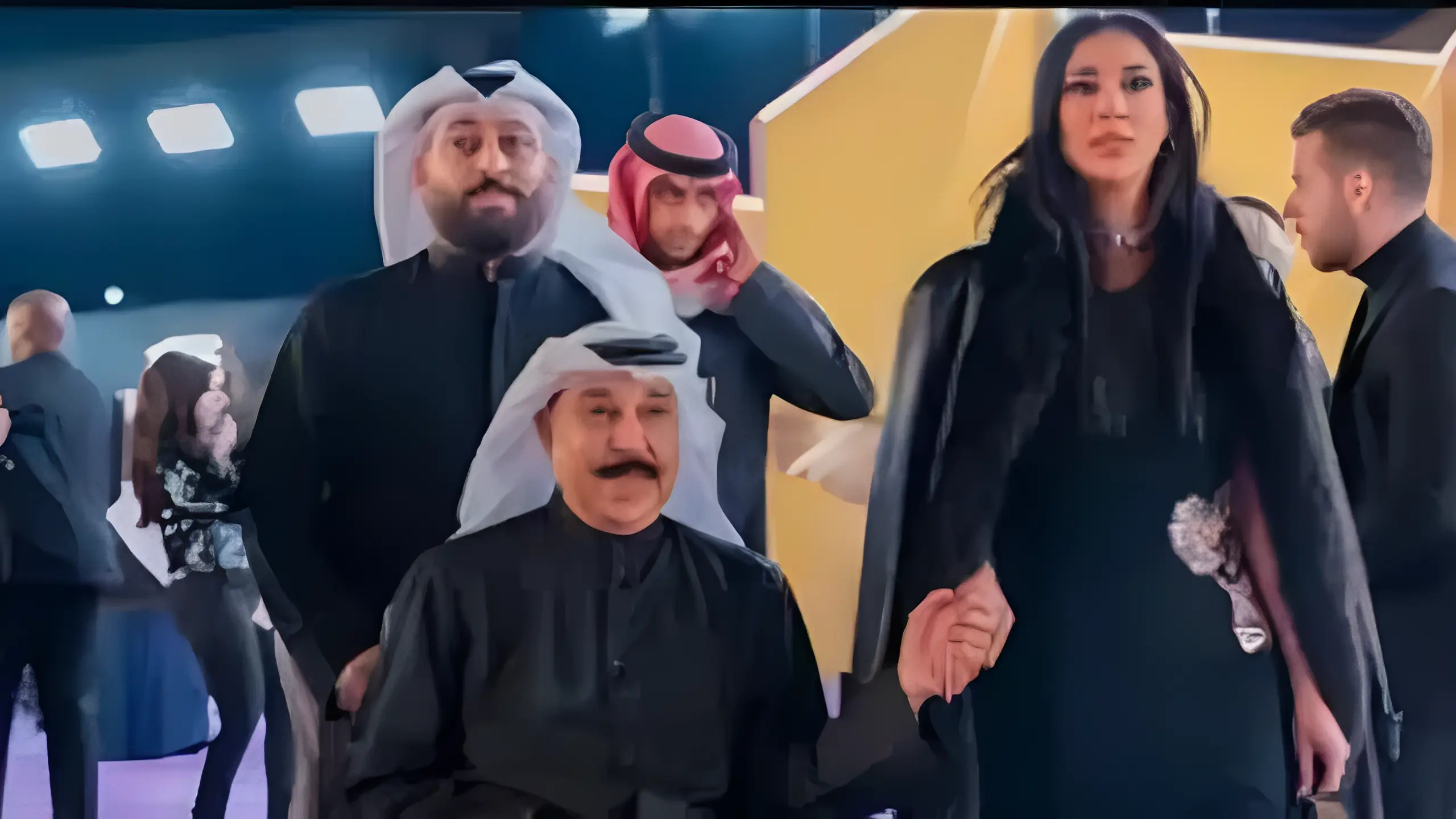 عبدالله الرويشد: تكريم كبير وتحديات صحية لا تهز عزيمته 5 عبدالله الرويشد: تكريم كبير وتحديات صحية لا تهز عزيمته