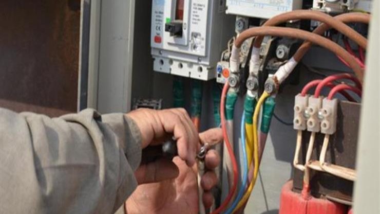 تكنولوجيا سرقة الكهرباء: بطرق وأساليب لمكافحة الظاهرة الان