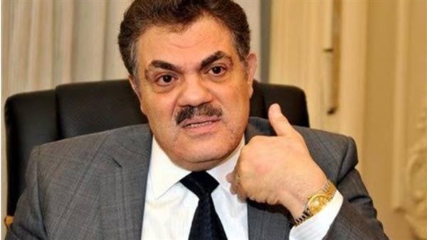 عاجل.. السيد البدوي يعلن انسحابه بشكل نهائي من حزب الوفد: أعتذر لنفسي