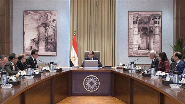 عاجل| الحكومة تدرس رفع حد الإعفاء الضريبي للموظفين 5 عاجل| الحكومة تدرس رفع حد الإعفاء الضريبي للموظفين