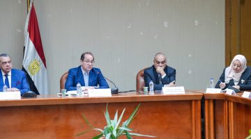 وزير المالية: نُراهن على العاملين بالضرائب فى بناء حالة إيجابية جديدة مع الممولين ترتكز على «الثقة والشراكة والمساندة»