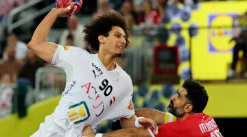 مصر تتأهل للدور الرئيسي بالفوز على البحرين