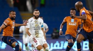 الاتحاد يتعادل مع الفيحاء ويمنح الهلال صدارة روشن