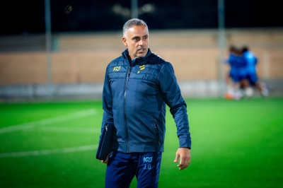 مدرب الفتح يكشف موقف فارجاس من مواجهة الهلال