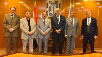 توقيع بروتوكول بين اسيوط للتكرير والمحافظة لتمويل إعادة رصف طريق “بني غالب/جحدم” بتكلفة 17 مليون جنيه