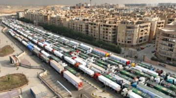 حصريا مدبولي يشهد انطلاق أكبر قافلة مساعدات إنسانية لغزة