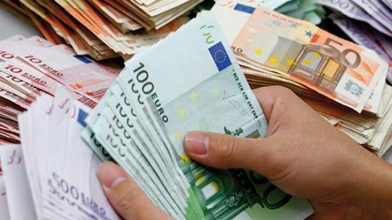 ✓ الدرهم يرتفع مقابل الأورو 5 ✓ الدرهم يرتفع مقابل الأورو