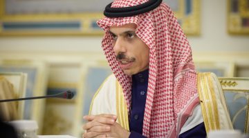 السعودية تقود المبادرة لرفع العقوبات عن سوريا: خطوة استراتيجية نحو استعادة الاستقرار الإقليمي وتعزيز التعاون العربي