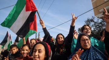 فرحة أهالي كيب تاون ويعبرون عن فرحتهم بوقف إطلاق النار في غزة