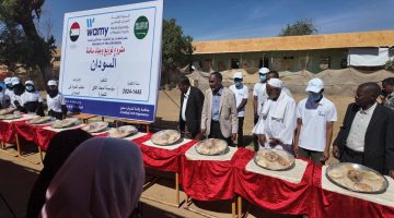 الندوة العالمية للشباب الإسلامي توزع 20 ألف وجبة للنازحين في السودان