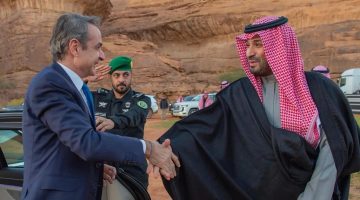 ولي العهد يستقبل في المخيم الشتوي بالعلا رئيس وزراء اليونان ويرأسان مجلس الشراكة الاستراتيجية السعودي-اليوناني