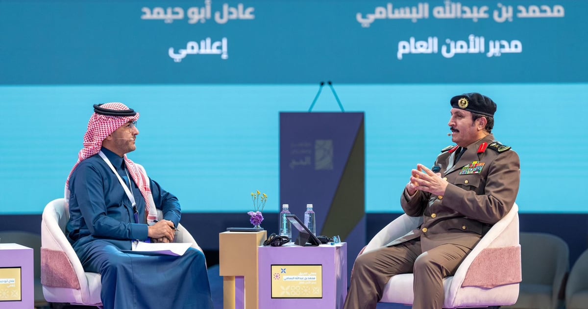 مدير الأمن العام: "الداخلية" تضع أمن وسلامة ضيوف الرحمن ركيزة أساسية عند إعداد الخطط الأمنية 5 مدير الأمن العام: ”الداخلية” تضع أمن وسلامة ضيوف الرحمن ركيزة أساسية عند إعداد الخطط الأمنية
