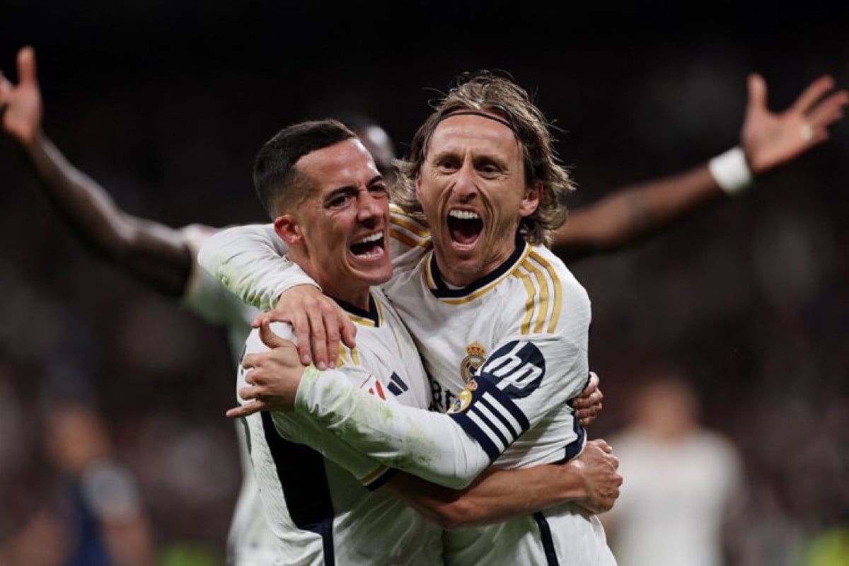 تقارير: مودريتش وفاسكيز يرغبان في الانضمام إلى الاتحاد بجانب بنزيما 5 تقارير: مودريتش وفاسكيز يرغبان في الانضمام إلى الاتحاد بجانب بنزيما