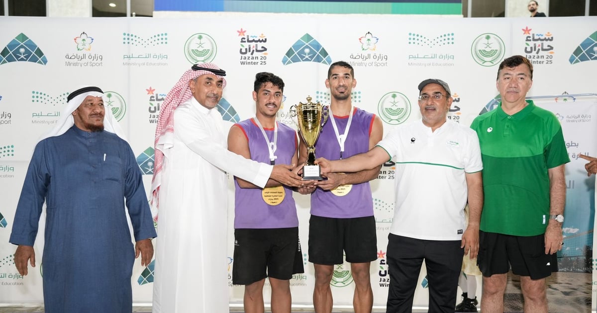 على حساب العلا.. الابتسام يتوج بكأس بطولة الكرة الشاطئية