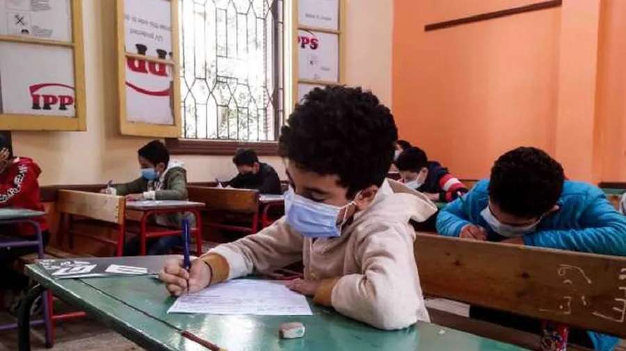 إعلان نتيجة الفصل الدراسي الأول لطلاب الابتدائية بالجيزة في المدارس