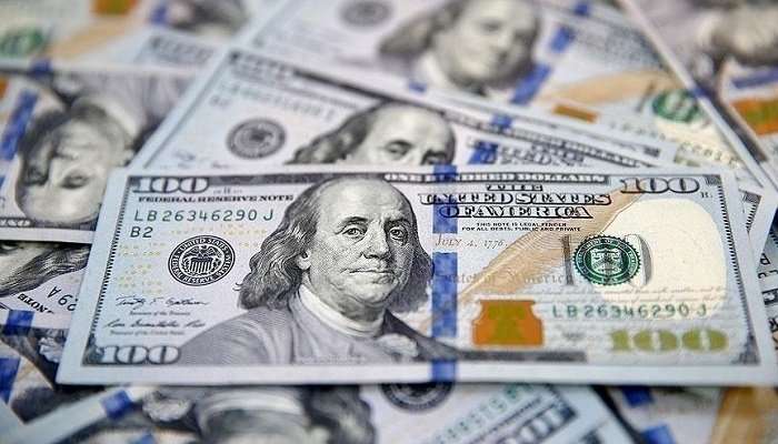 تراجع سعر الدولار أمام الجنيه المصري اليوم.. "مفاجأة داخل البنوك" 5 تراجع سعر الدولار أمام الجنيه المصري اليوم.. “مفاجأة داخل البنوك”