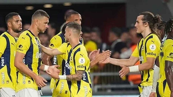 بث مباشر.. مشاهدة مباراة فنربخشه وليون في الدوري الأوروبي