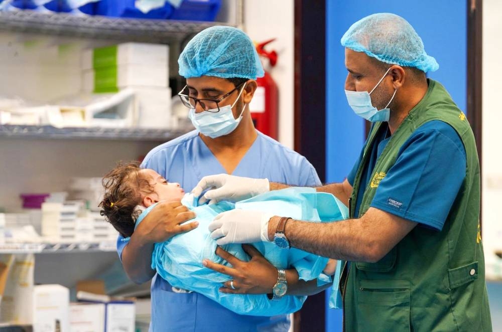 تدشين البرنامج الطبي لجراحات المخ في مستشفى الأمير محمد بن سلمان في عدن - أخبار السعودية 5 تدشين البرنامج الطبي لجراحات المخ في مستشفى الأمير محمد بن سلمان في عدن – أخبار السعودية