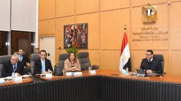 جريدة إسكان مصر | «الشربينى»يعقد اجتماعه الدورى لمتابعة موقف تنفيذ وحدات الإسكان الاجتماعي بعددٍ من المدن الجديدة