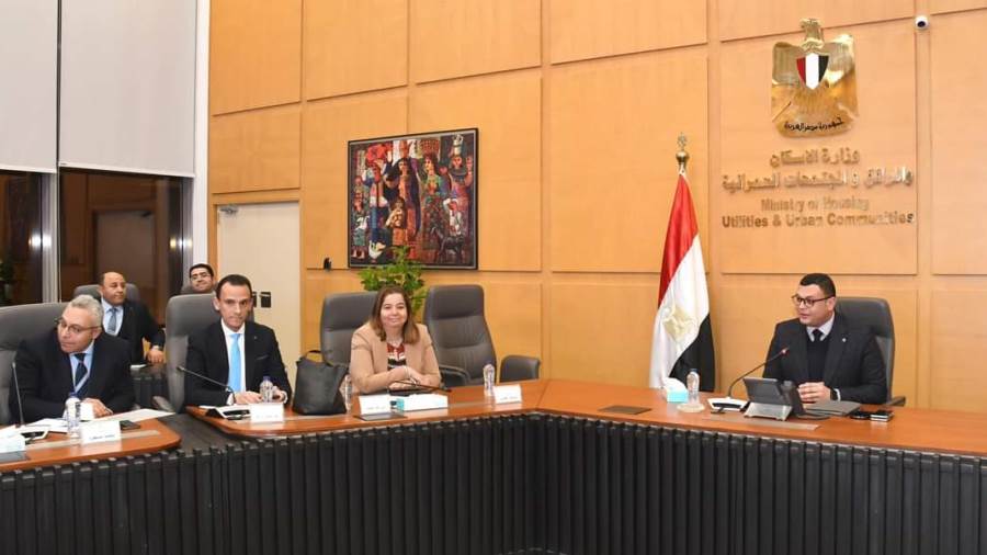 جريدة إسكان مصر | «الشربينى»يعقد اجتماعه الدورى لمتابعة موقف تنفيذ وحدات الإسكان الاجتماعي بعددٍ من المدن الجديدة