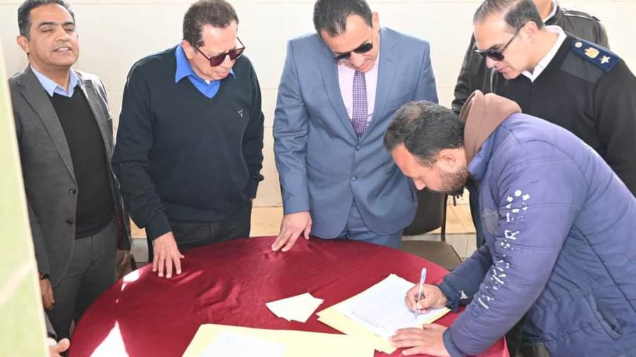 جريدة إسكان مصر | جهاز العاشر بسلم الباكيات المخصصة بالقرعة العلنية للباعة الجائلين 5 جريدة إسكان مصر | جهاز العاشر بسلم الباكيات المخصصة بالقرعة العلنية للباعة الجائلين