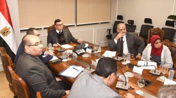 جريدة إسكان مصر | وزير الإسكان يتابع الآليات المتنوعة لطرح الأراضي والفرص الاستثمارية بالمدن الجديدة