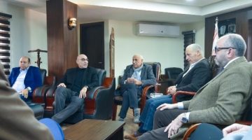 حسين لبيب يستقبل وفد اتحاد الكرة بالقلعة البيضاء