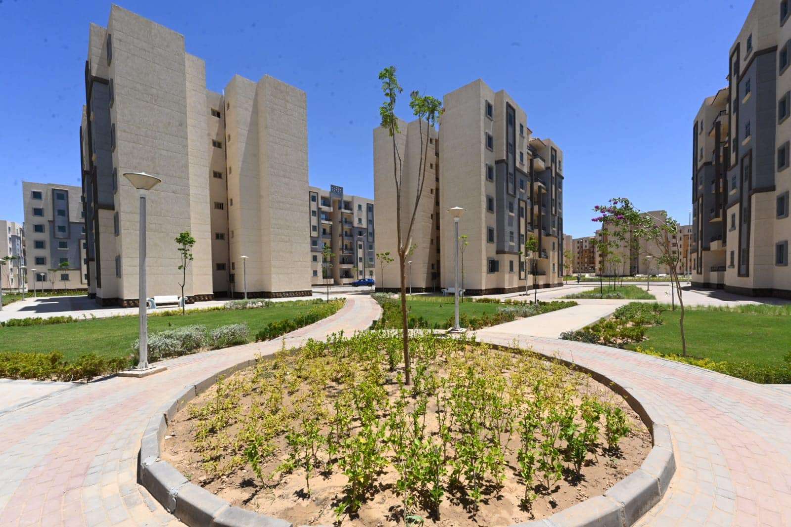 شقق جديدة.. الإسكان تزف بشرى سارة لملايين المواطنين بشأن الطرح القادم
