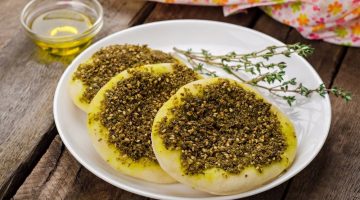 فوائد وضع الزعتر بالطعام