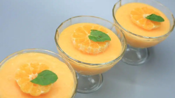 لذيذة ورخيصة.. طريقة عمل مهلبية اليوسفي 5 لذيذة ورخيصة.. طريقة عمل مهلبية اليوسفي