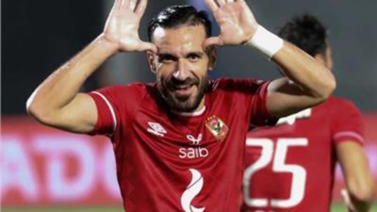 حصريا الأهلي يعلن قيد علي معلول رسما في قائمة الفريق ويستعدون لمفاجأة للاعب 5 حصريا الأهلي يعلن قيد علي معلول رسما في قائمة الفريق ويستعدون لمفاجأة للاعب