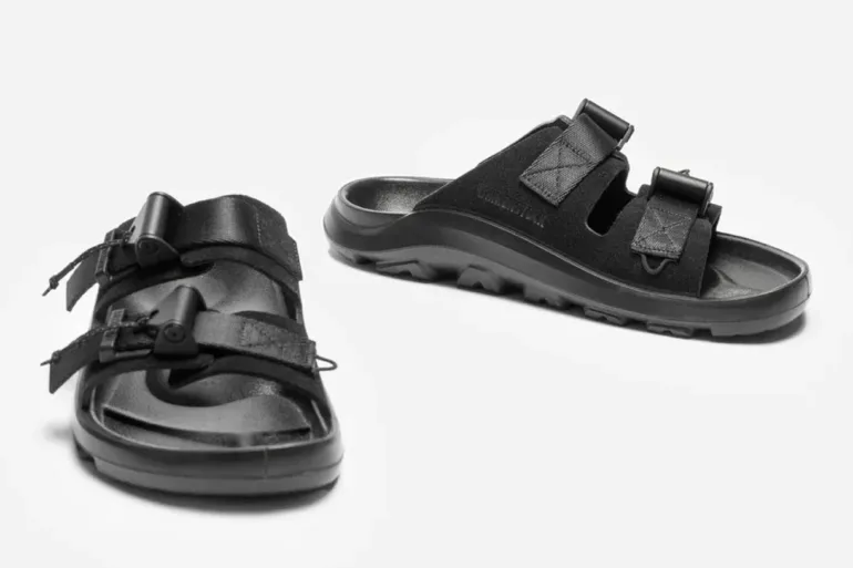 Birkenstock x Maharishi: صنادل للبقاء في الغابة... عصرية وغير تقليدية... الصيحة الرائجة هذا العام والتي لا يمكن تفويتها 23 1748556015 839 Birkenstock x Maharishi صنادل للبقاء في الغابة عصرية وغير تقليدية.webp