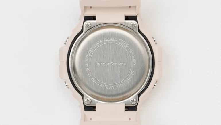 G-SHOCK x Hender Scheme DW-5900: ساعة لأولئك الذين يقدرون الشخصية في العالم الرقمي 9 1748597103 253 G SHOCK x Hender Scheme DW 5900 ساعة لأولئك الذين يقدرون الشخصية.webp