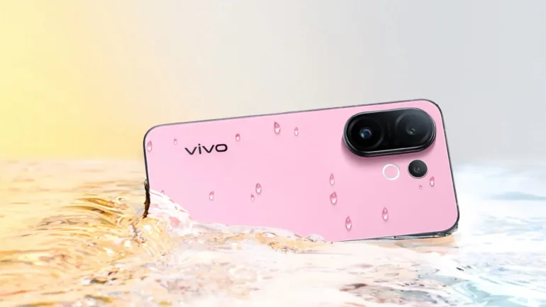 1748646078 492 مختلف بشكل جنوني Vivo S30 Pro Mini إنه صغير،.webp