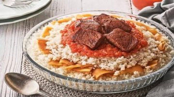 طريقة عمل الفتة المصرية الأصلية بالخل والثوم